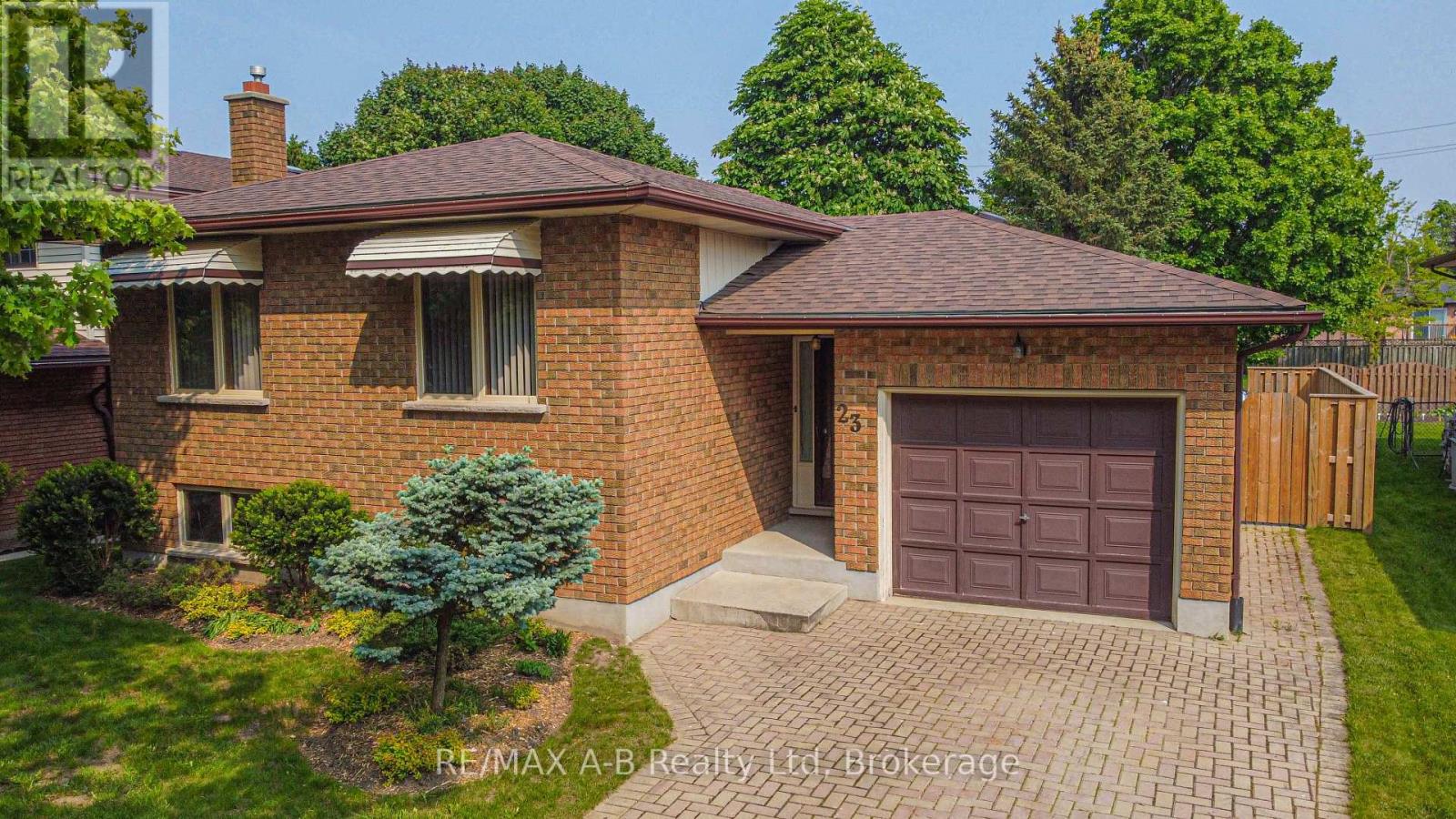 23 Magwood Court, Stratford, Ontario  N4Z 1G3 - Photo 2 - X12194819