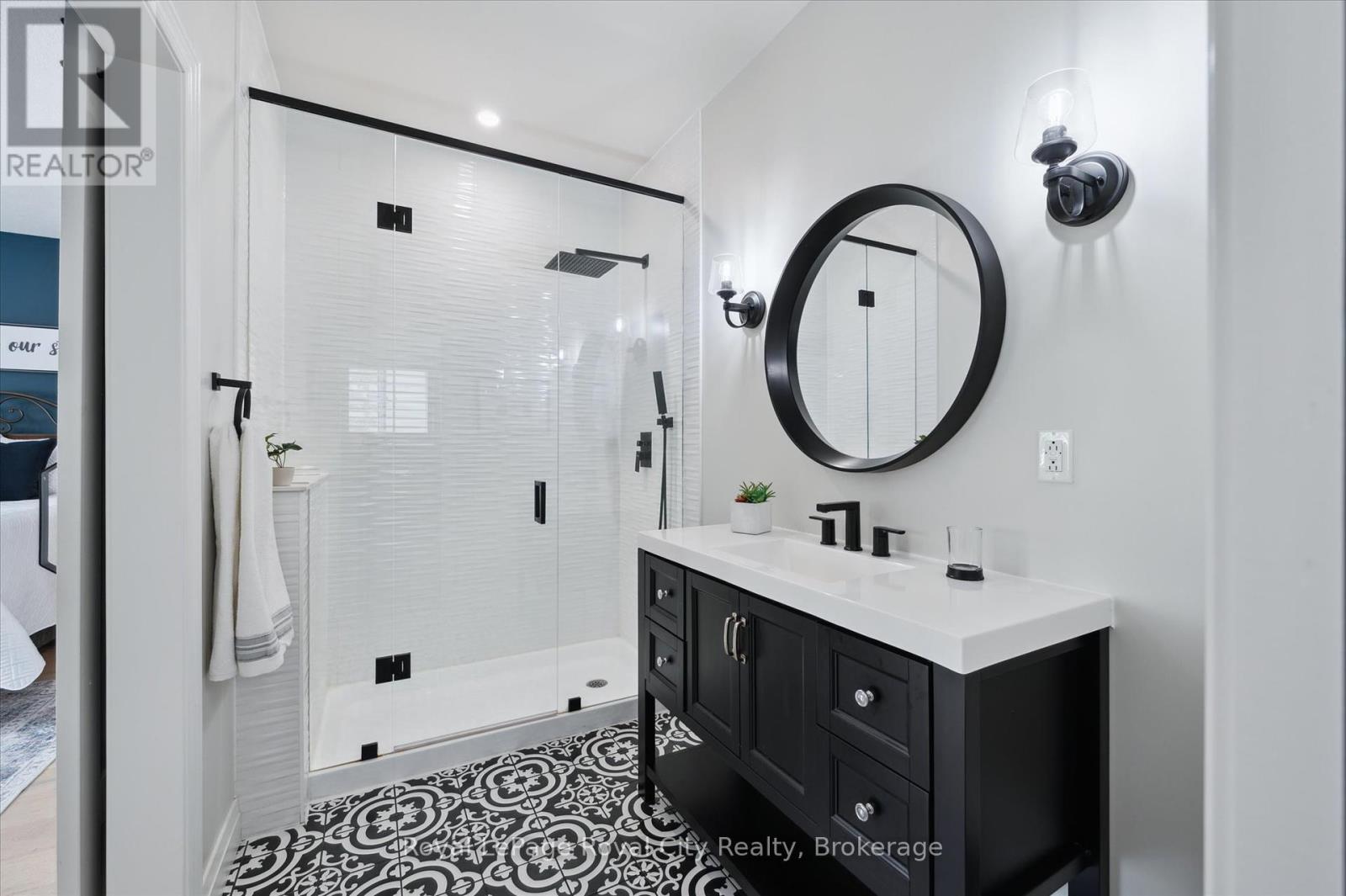 5 Haney Drive, Guelph, Ontario  N1L 1N3 - Photo 27 - X12194868