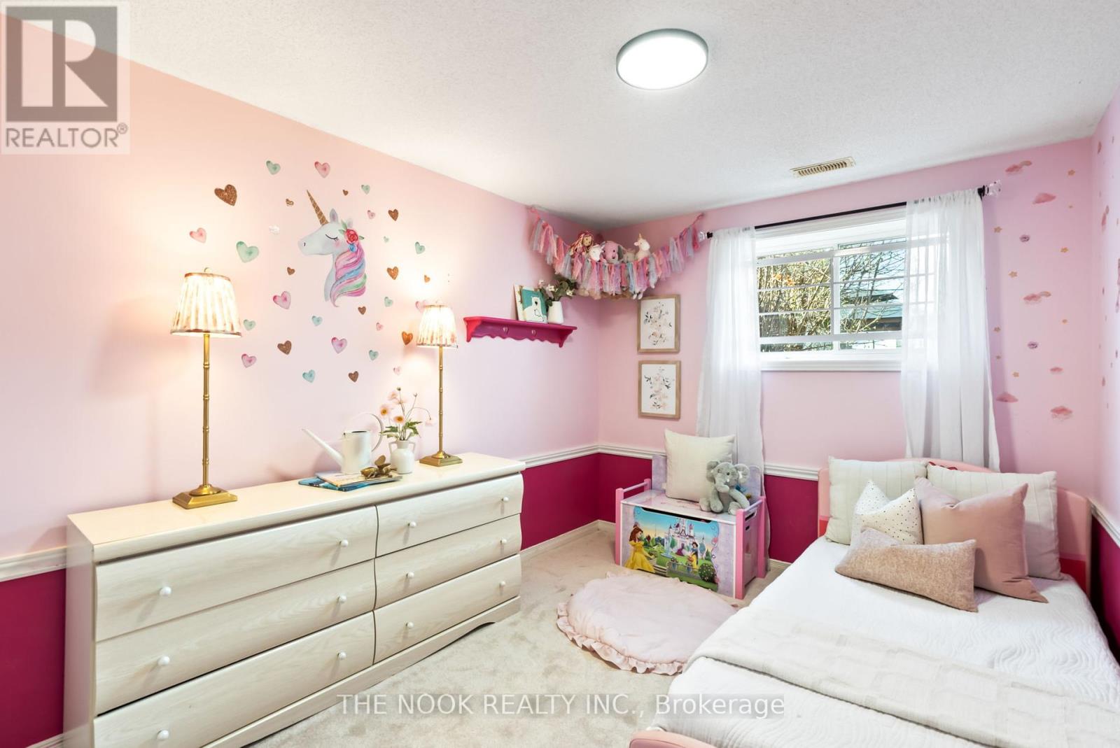 16 Cottingham Crescent, Kawartha Lakes, Ontario  K9V 1T9 - Photo 29 - X12194881