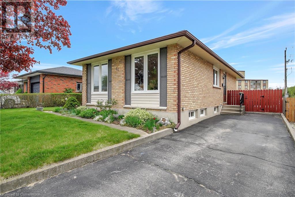 Property at 31 JULIANA Crescent image 1