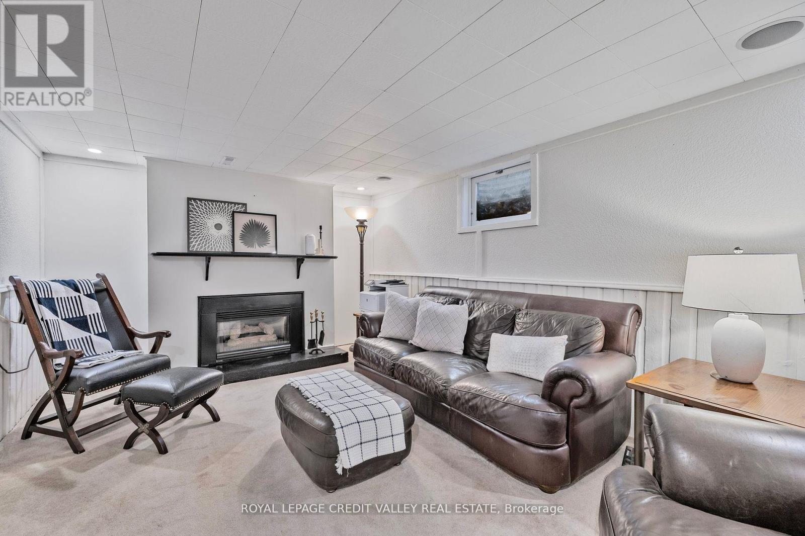 36 Lockton Crescent, Brampton, Ontario  L6W 1C3 - Photo 32 - W12044543