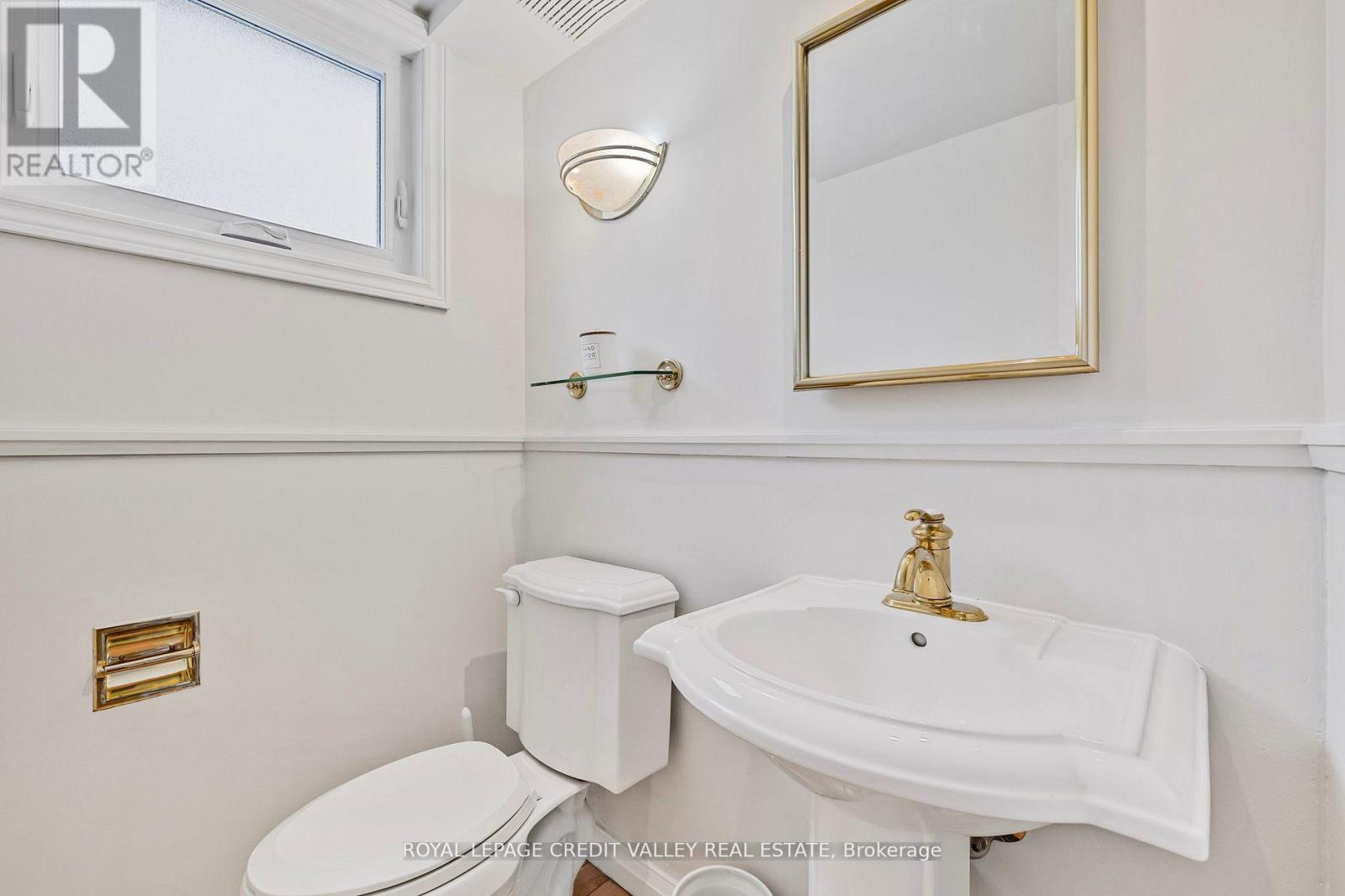 36 Lockton Crescent, Brampton, Ontario  L6W 1C3 - Photo 24 - W12044543