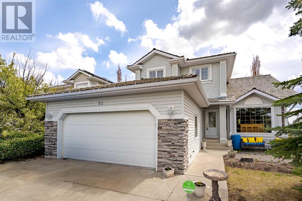 Property at 93 Gleneagles View image 3
