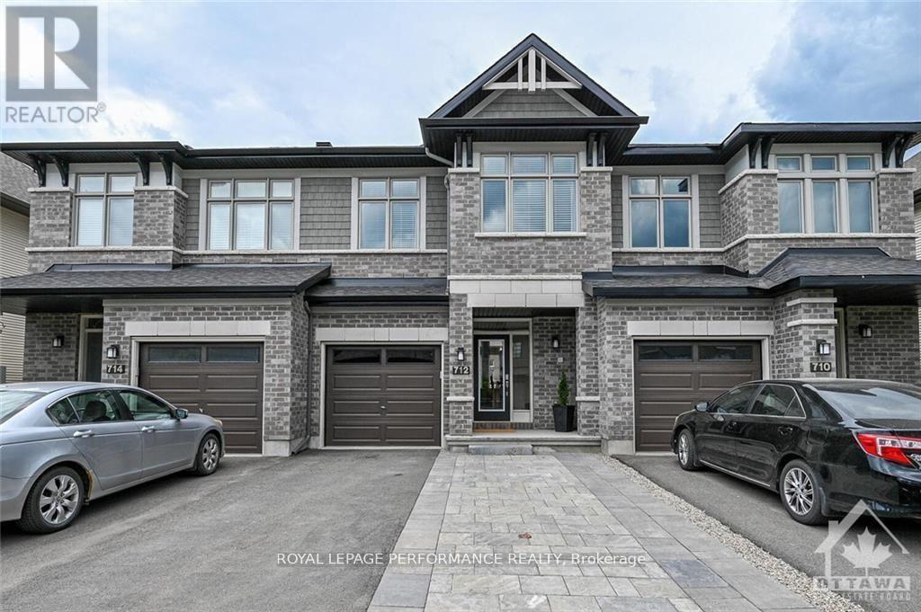 712 Guardian Grove, Ottawa, Ontario  K1X 0B2 - Photo 1 - X12194856