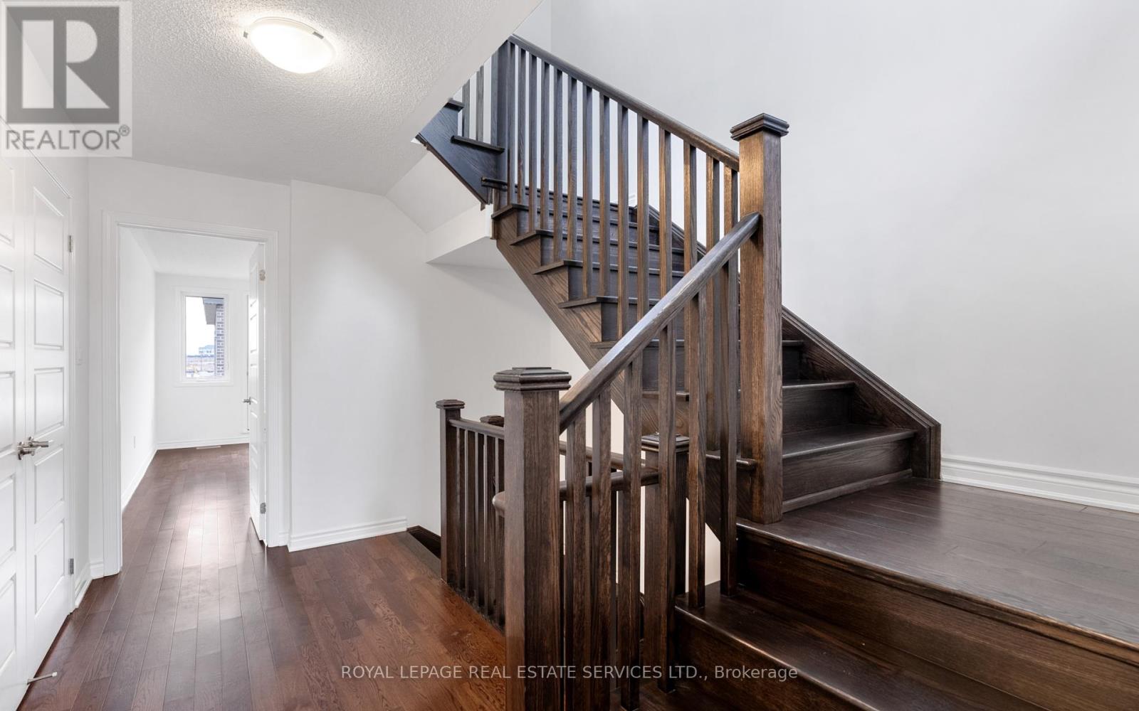 3088 William Cutmore Boulevard, Oakville, Ontario  L6H 7X1 - Photo 34 - W12194570