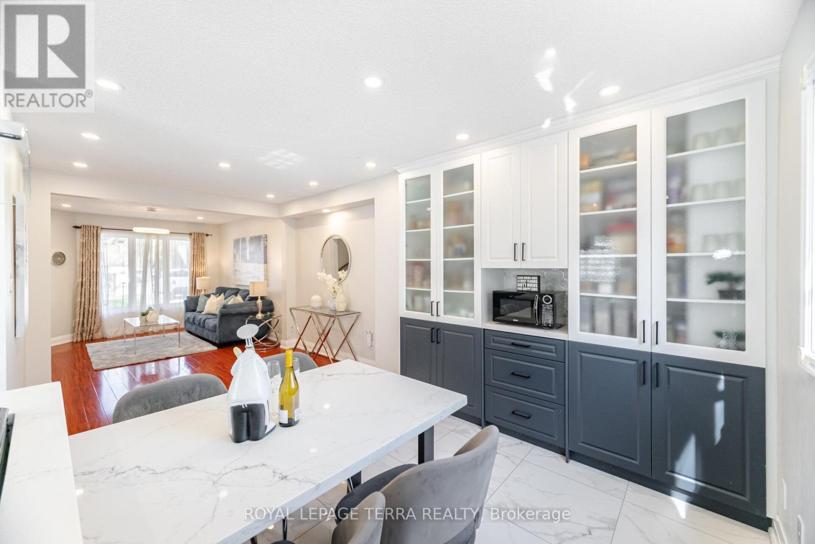 3407 Nighthawk Trail, Mississauga, Ontario  L5N 6G5 - Photo 12 - W12194623