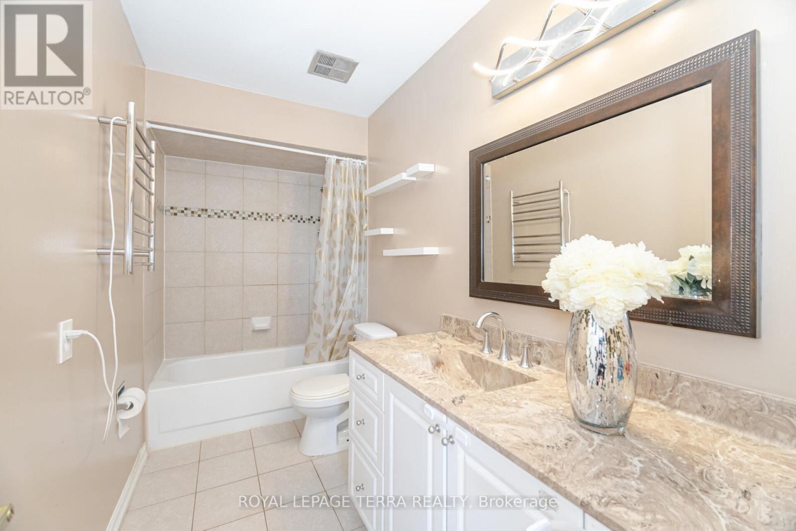 3407 Nighthawk Trail, Mississauga, Ontario  L5N 6G5 - Photo 25 - W12194623
