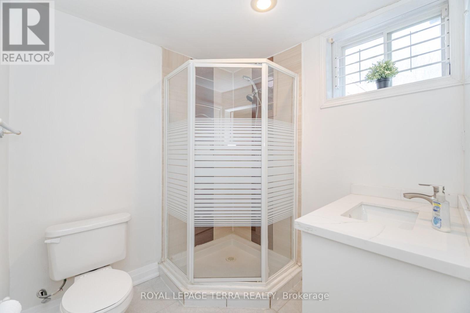 3407 Nighthawk Trail, Mississauga, Ontario  L5N 6G5 - Photo 28 - W12194623
