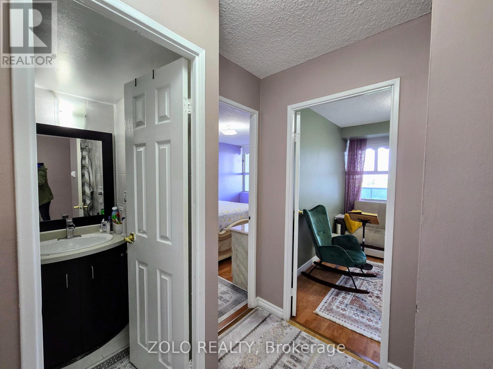 804 - 10 Tobermory Drive, Toronto, Ontario  M3N 2Y5 - Photo 13 - W12194639