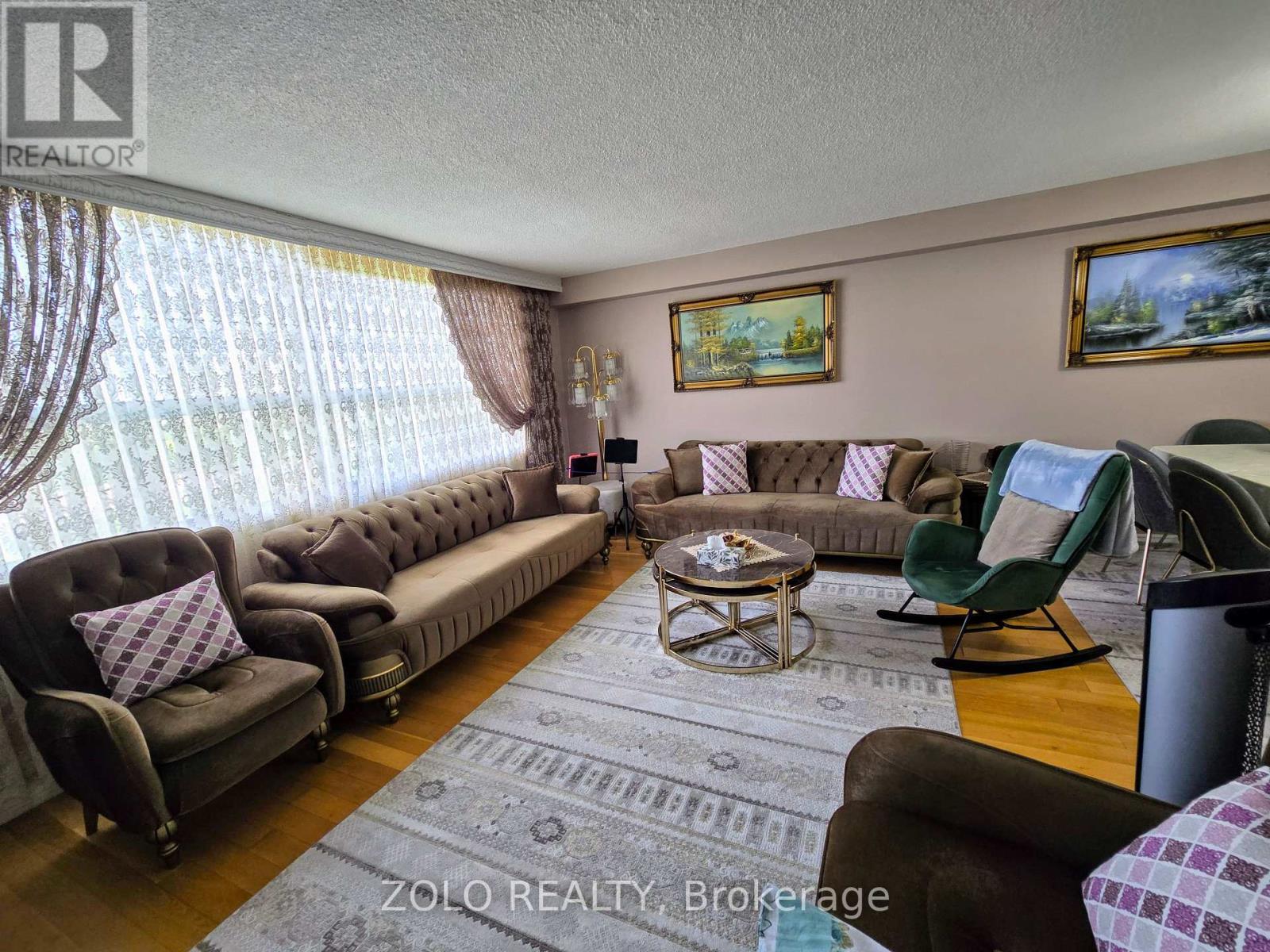 804 - 10 Tobermory Drive, Toronto, Ontario  M3N 2Y5 - Photo 2 - W12194639