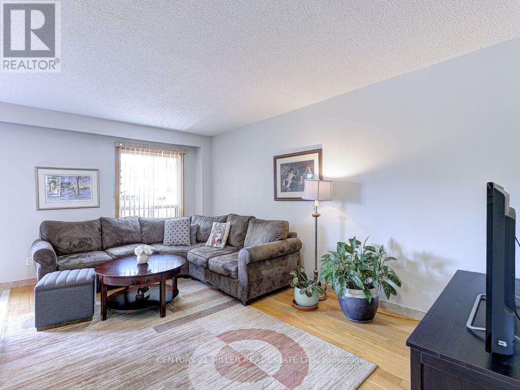 27 - 121 Falconer Drive, Mississauga (Streetsville), Ontario  L5N 2K8 - Photo 8 - W12194694