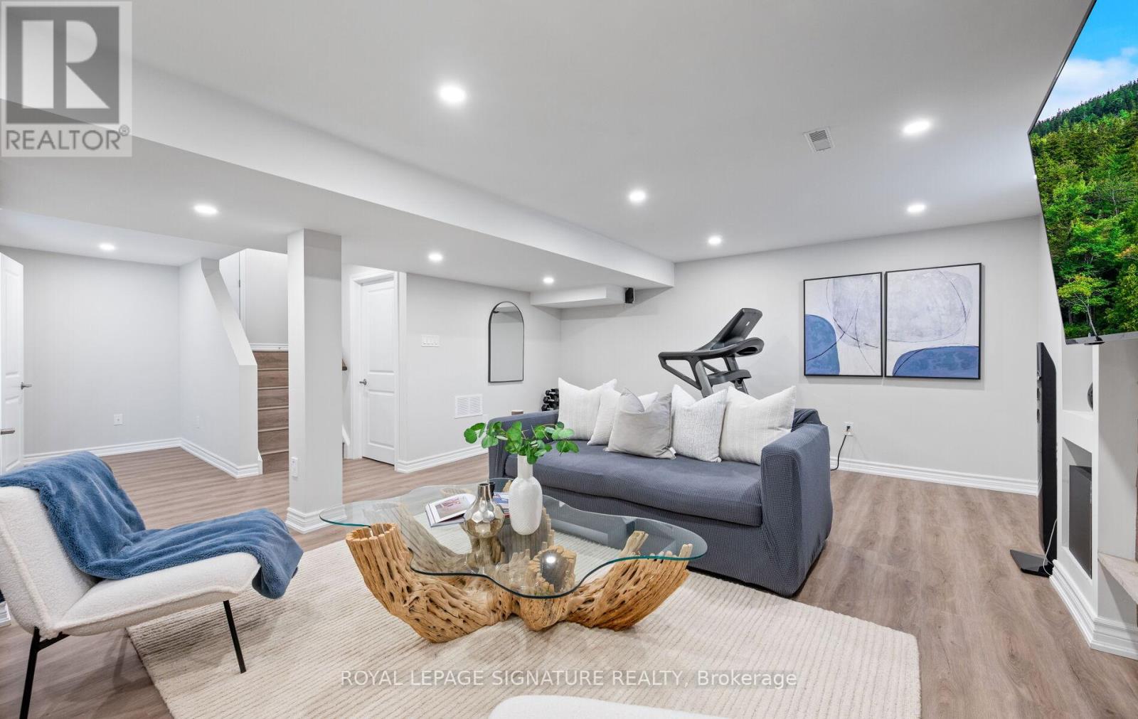 1399 Underwood Drive, Mississauga, Ontario  L4W 3M9 - Photo 32 - W12194758