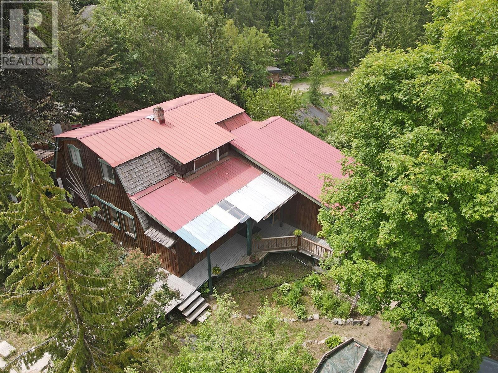2022 Creek Street, Nelson, British Columbia  V1L 1M7 - Photo 42 - 10350025