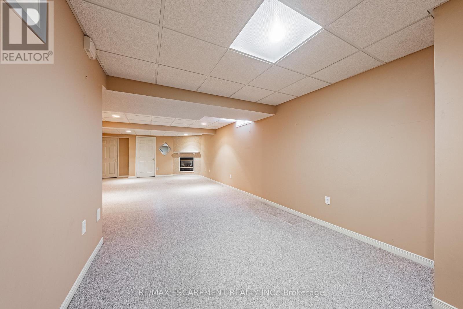 134 Fieldway Drive, Hamilton, Ontario  L9A 2L6 - Photo 16 - X12194625