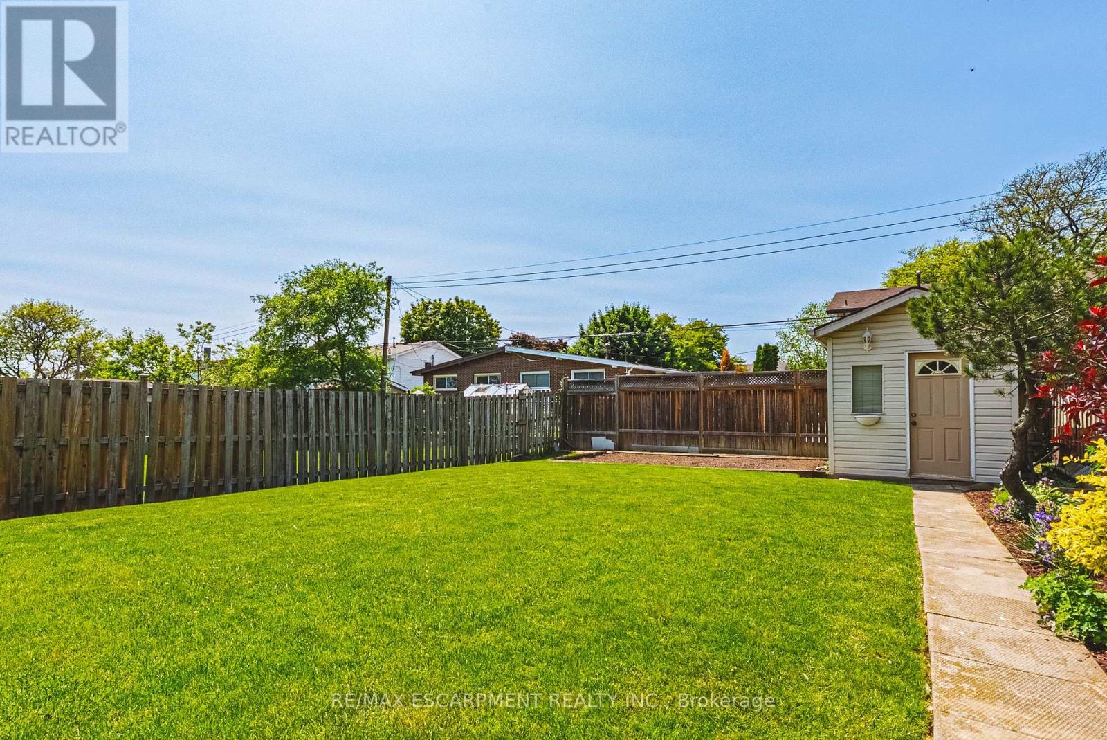 134 Fieldway Drive, Hamilton, Ontario  L9A 2L6 - Photo 22 - X12194625