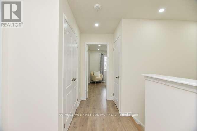 244 Esther Crescent, Thorold (Hurricane/merrittville), Ontario  L3B 0H1 - Photo 26 - X12194688