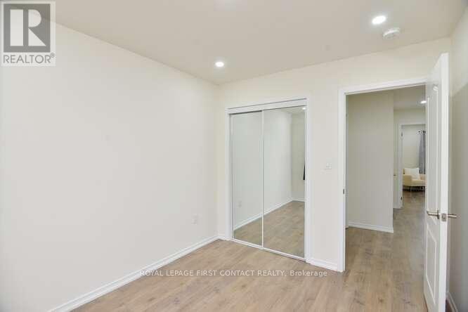 244 Esther Crescent, Thorold (Hurricane/merrittville), Ontario  L3B 0H1 - Photo 37 - X12194688