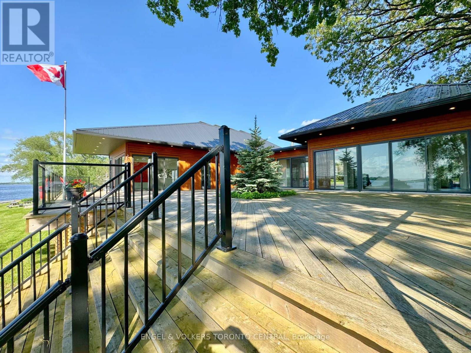 131 Peats Point Road, Prince Edward County, Ontario  K0K 1K0 - Photo 24 - X12194755
