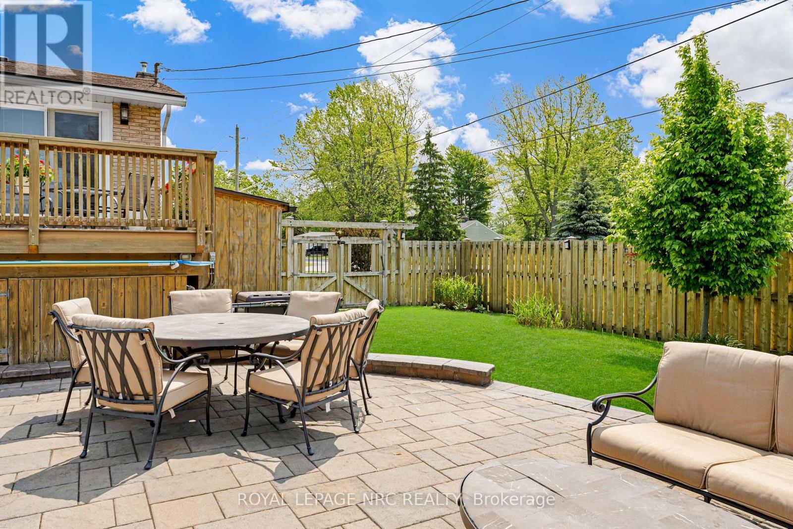 725 Parkdale Avenue, Fort Erie, Ontario  L2A 5B7 - Photo 37 - X12194459