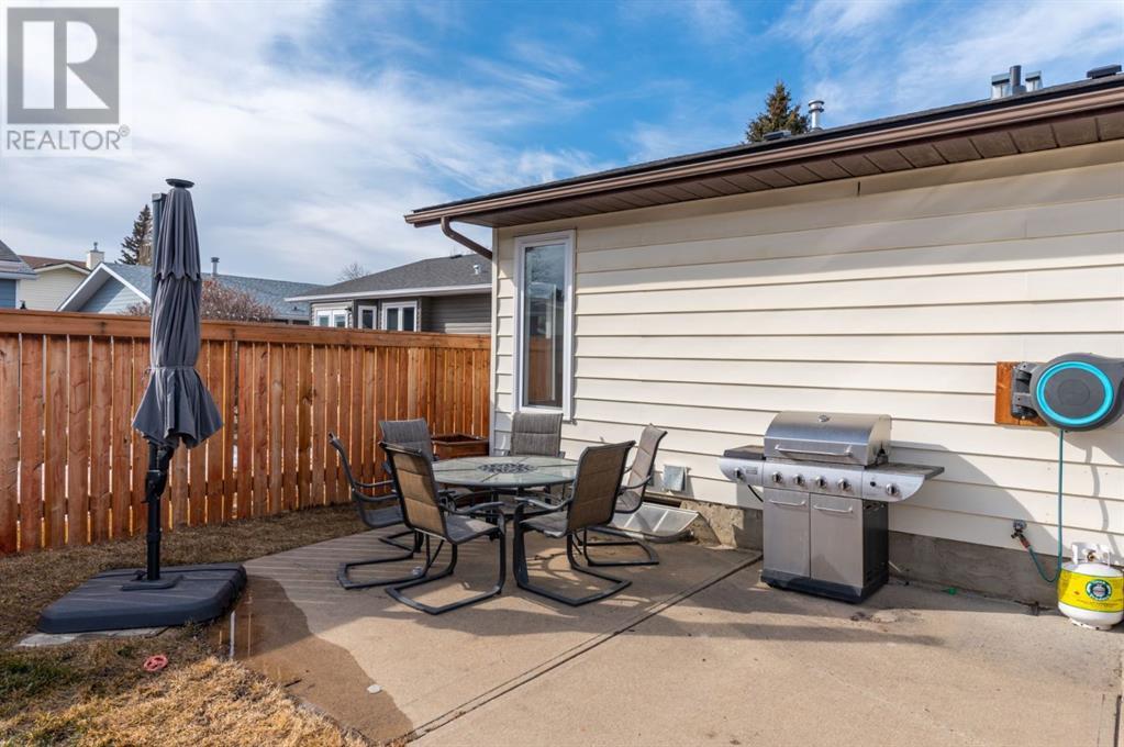 5725 40 Street, Lloydminster, Alberta  T9V 2P4 - Photo 33 - A2211298