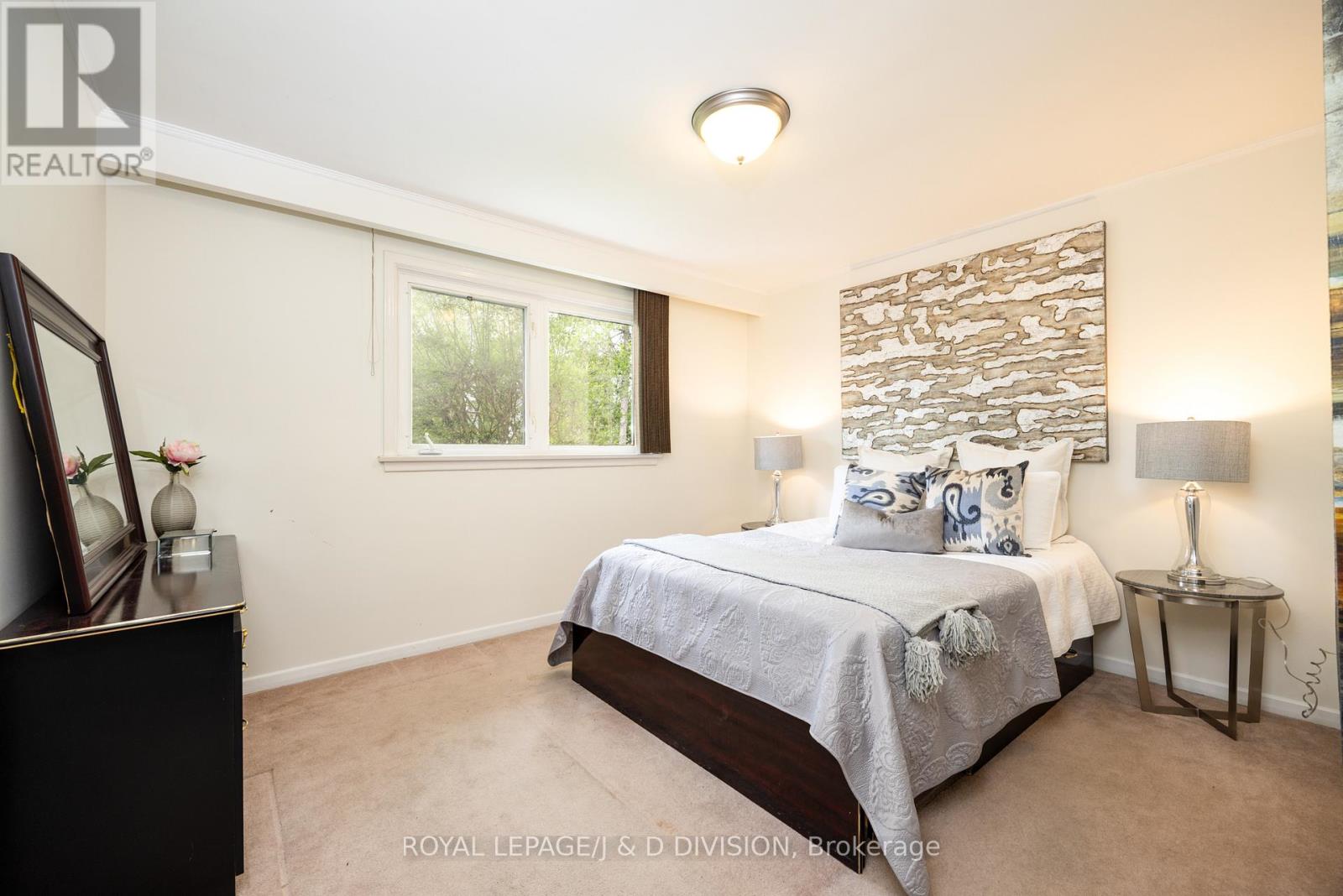 48 Greengrove Crescent, Toronto, Ontario  M3A 1H9 - Photo 11 - C12142566