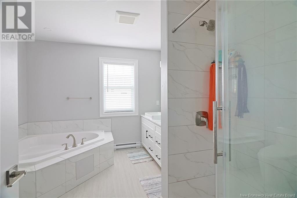 297 Heron Drive, Fredericton, New Brunswick  E3G 0H2 - Photo 9 - NB119970