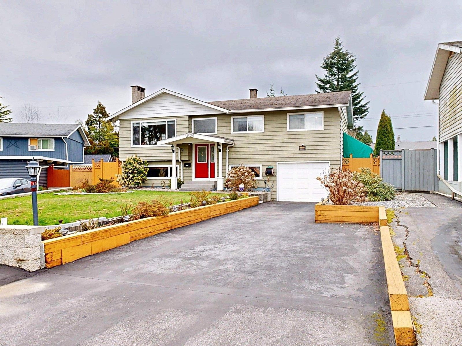 11028 SWAN CRESCENT, surrey, British Columbia