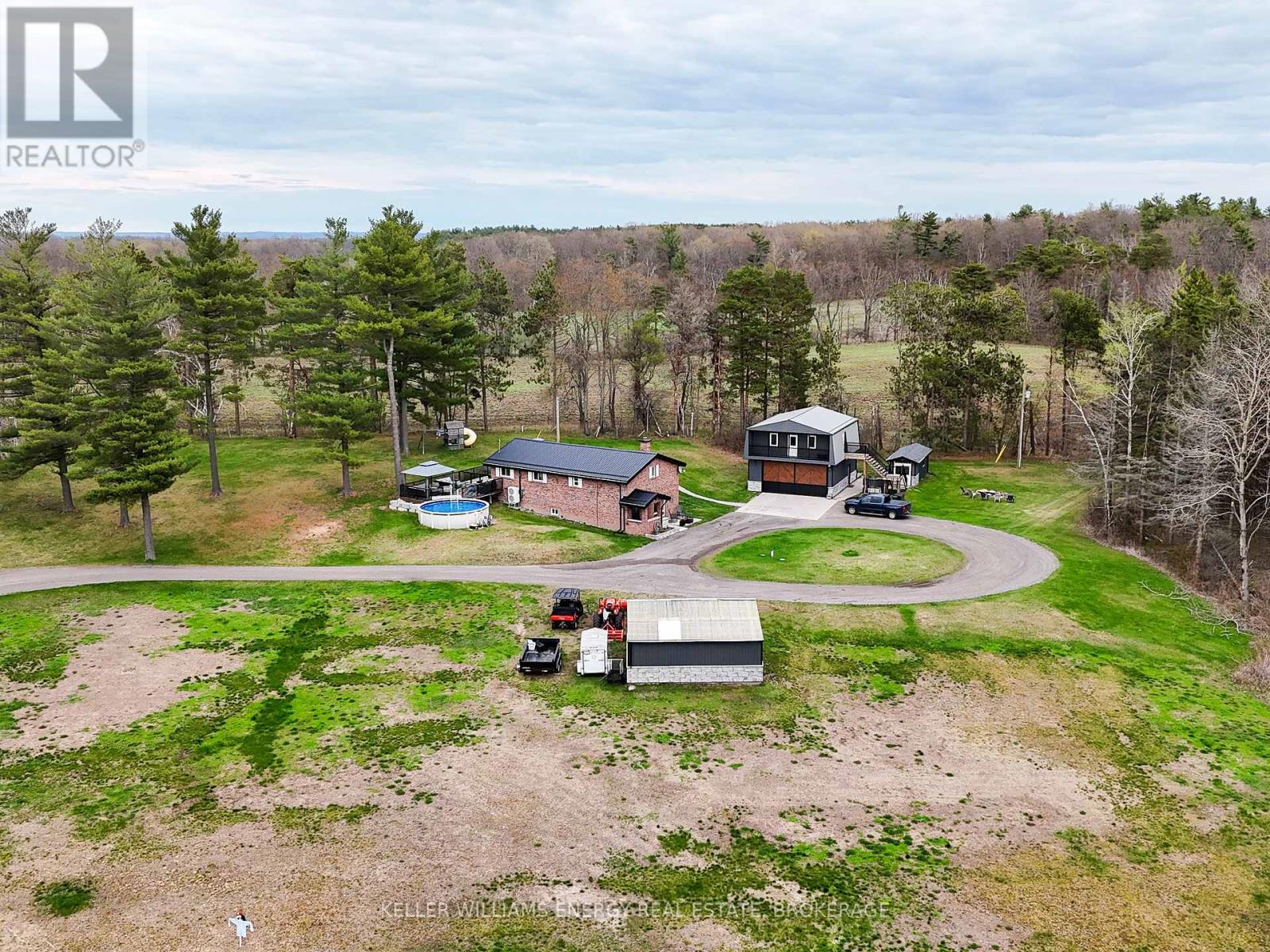 54 Zion Line, Cavan Monaghan, Ontario  L0A 1G0 - Photo 2 - X12129473
