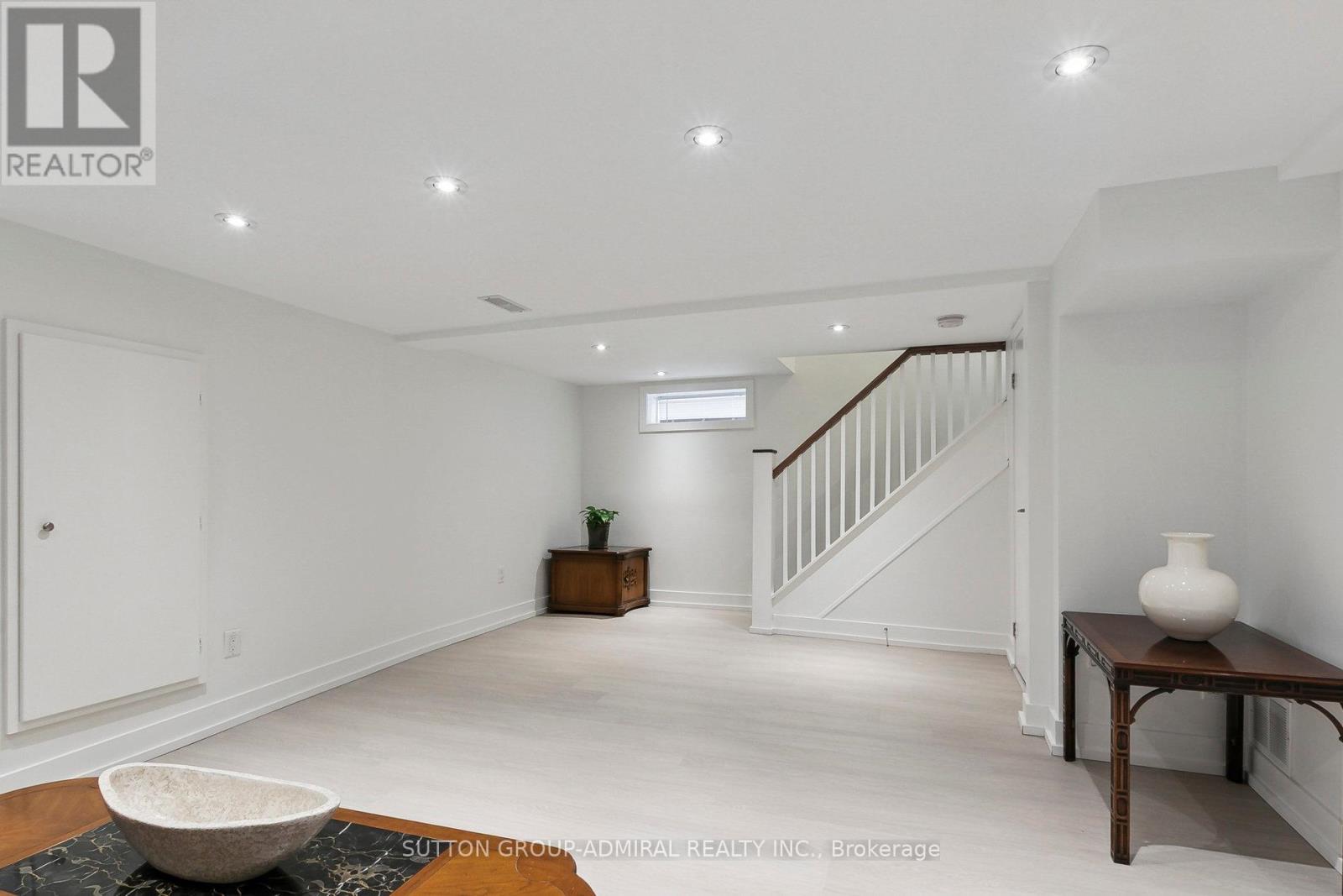 34 Elvina Gardens, Toronto, Ontario  M4P 1X8 - Photo 46 - C12194845