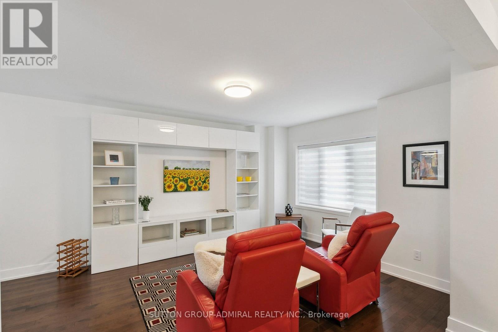 34 Elvina Gardens, Toronto, Ontario  M4P 1X8 - Photo 6 - C12194845