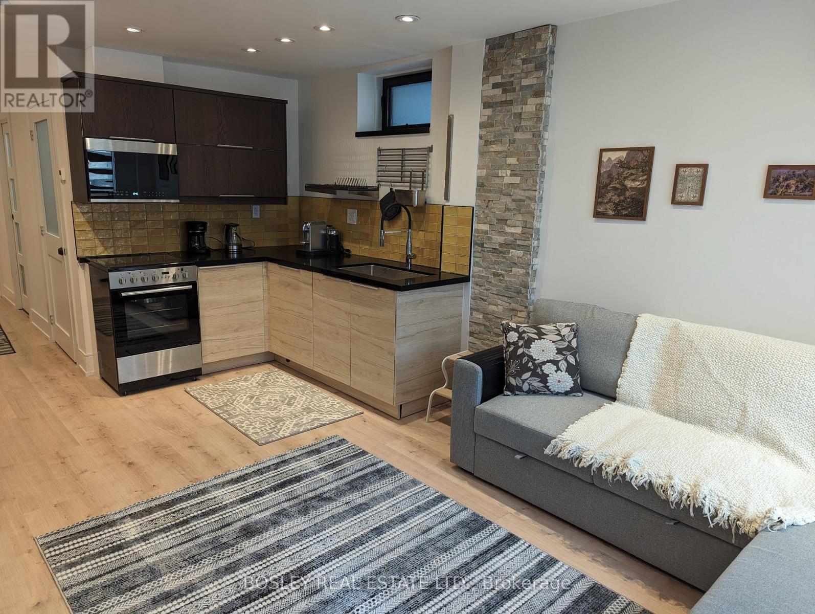 Lower - 317 O'connor Drive, Toronto, Ontario  M4J 2V1 - Photo 8 - E12194853