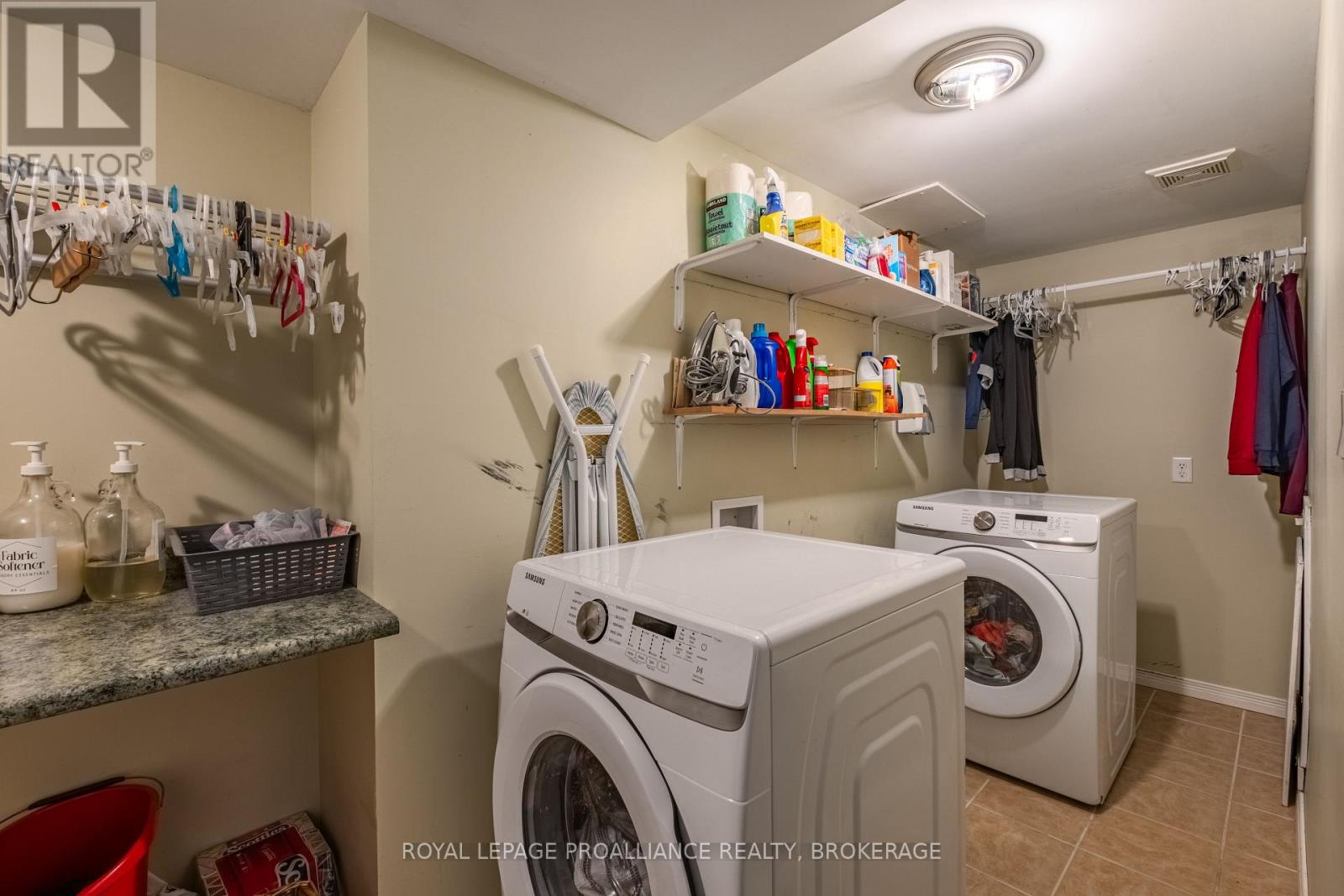 507 Weston Crescent, Kingston (East Gardiners Rd), Ontario  K7M 9E9 - Photo 34 - X12195130