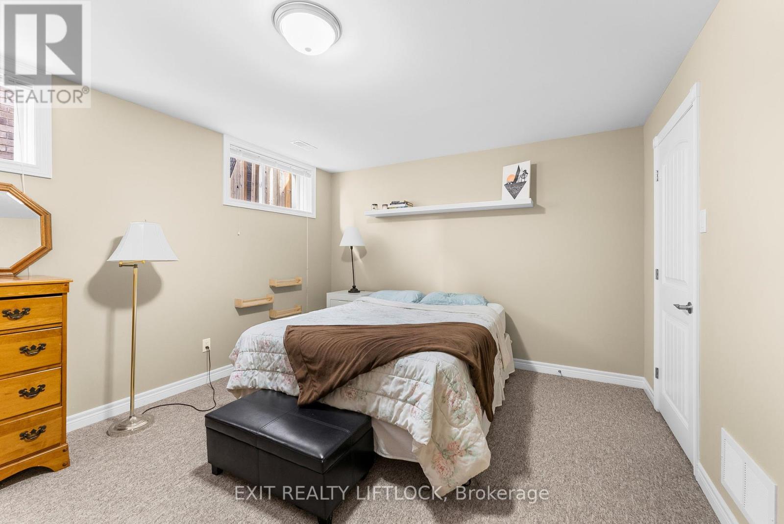 182 Chandler Crescent, Peterborough North, Ontario  K9J 0H3 - Photo 37 - X12194921