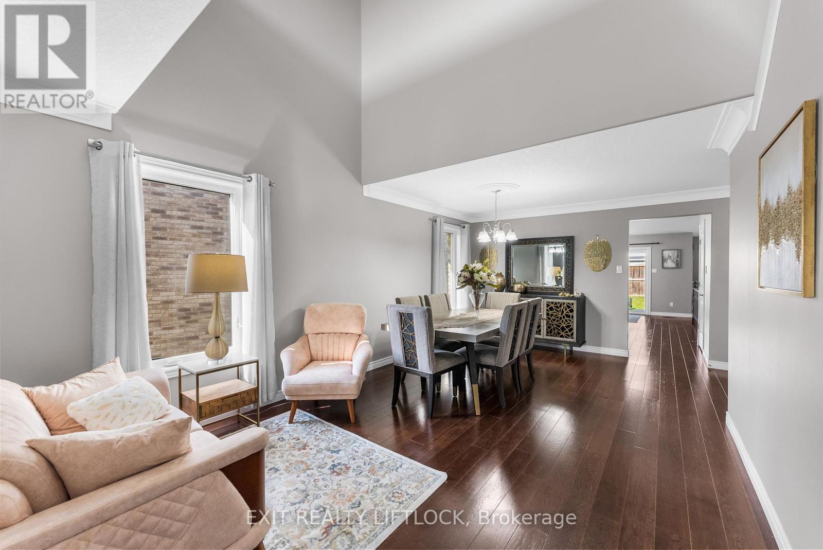 182 Chandler Crescent, Peterborough North, Ontario  K9J 0H3 - Photo 6 - X12194921