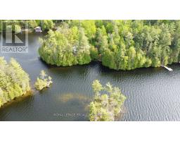 1052 RIDGEWAY LANE, North Frontenac, Ontario