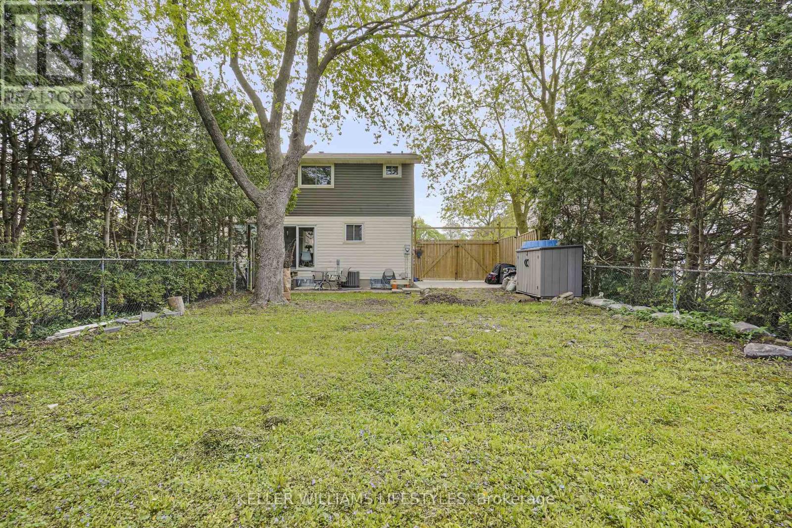Photo 5 of 46 for 875 Dearness Drive