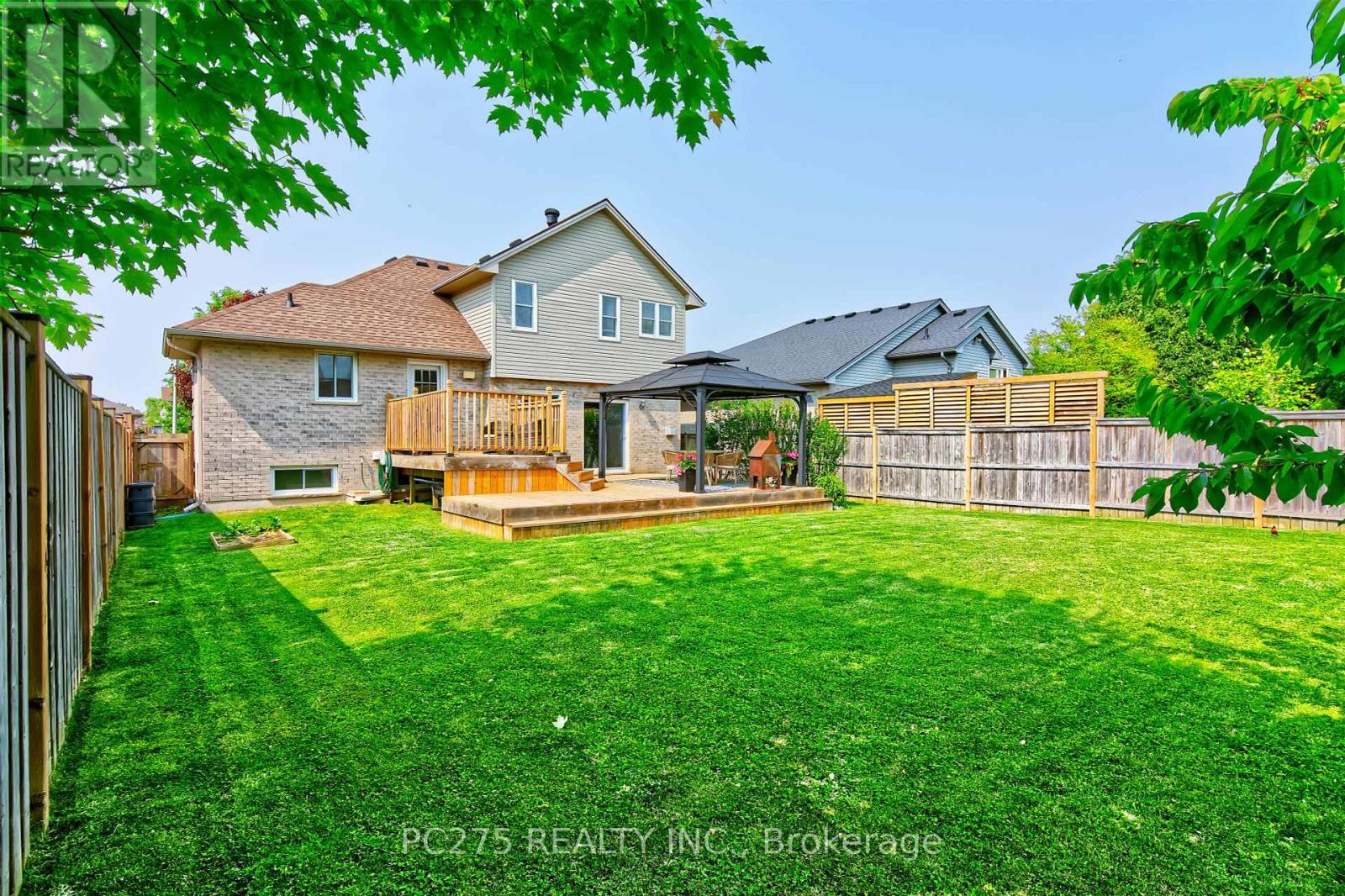14 Redtail Court, St. Thomas, Ontario  N5R 6L6 - Photo 35 - X12195092