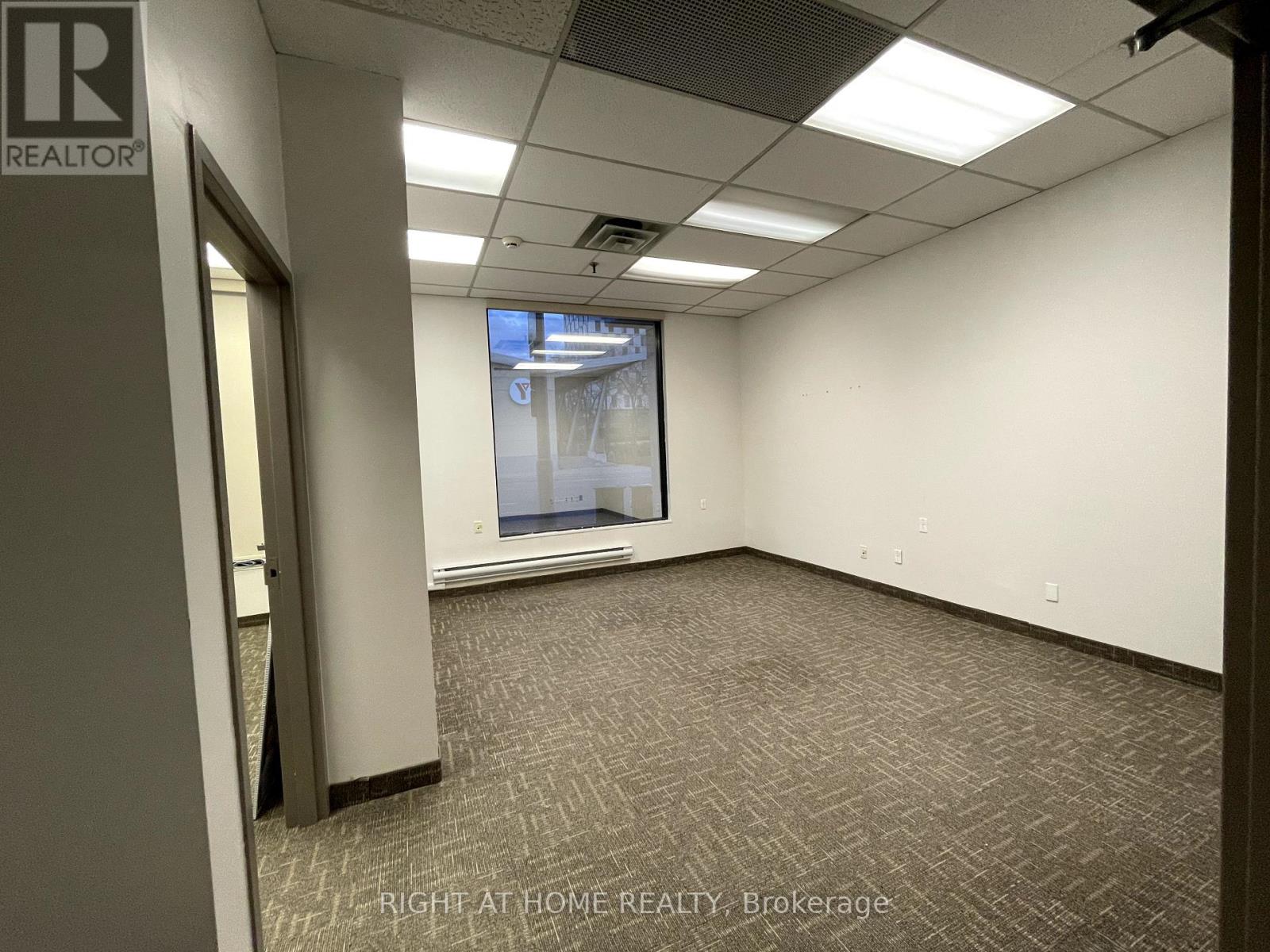 114/115 - 50 Richmond Street E, Oshawa, Ontario  L1G 7C7 - Photo 13 - E10410461