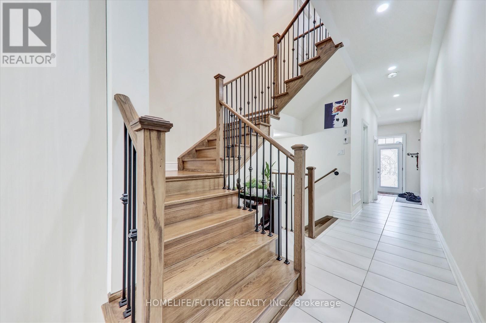 12 Ryler Way, Markham, Ontario  L3S 0E7 - Photo 17 - N12194828
