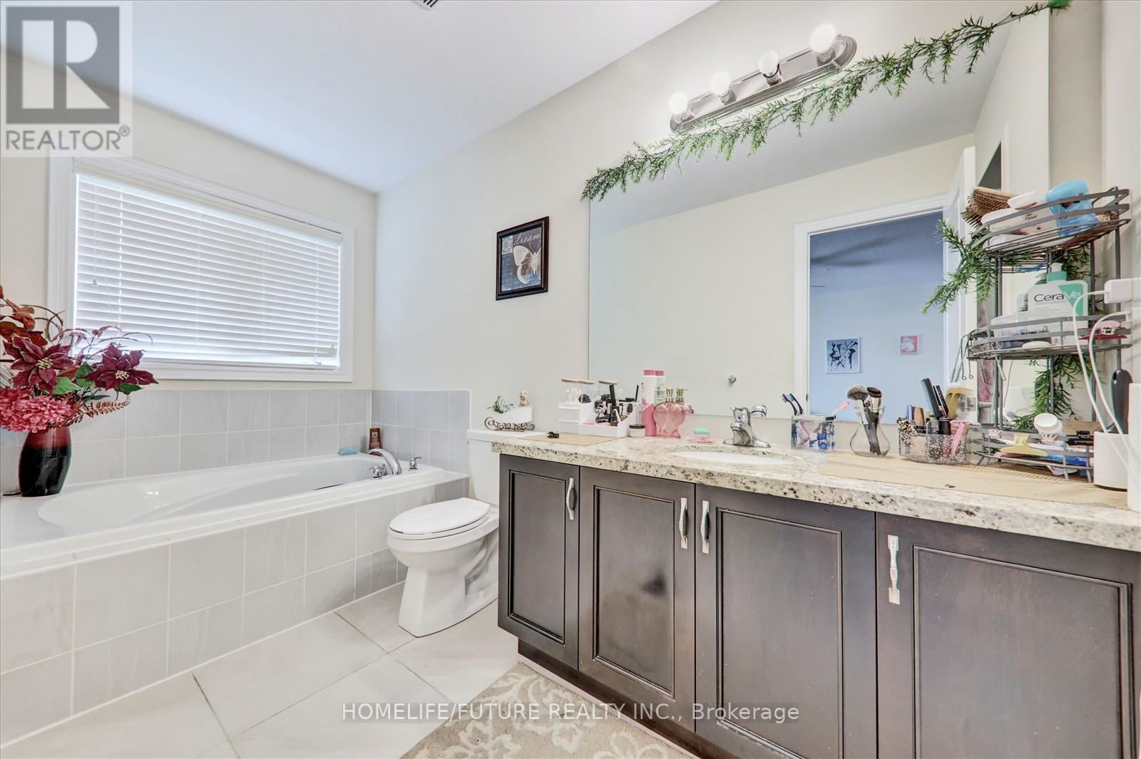 12 Ryler Way, Markham, Ontario  L3S 0E7 - Photo 22 - N12194828