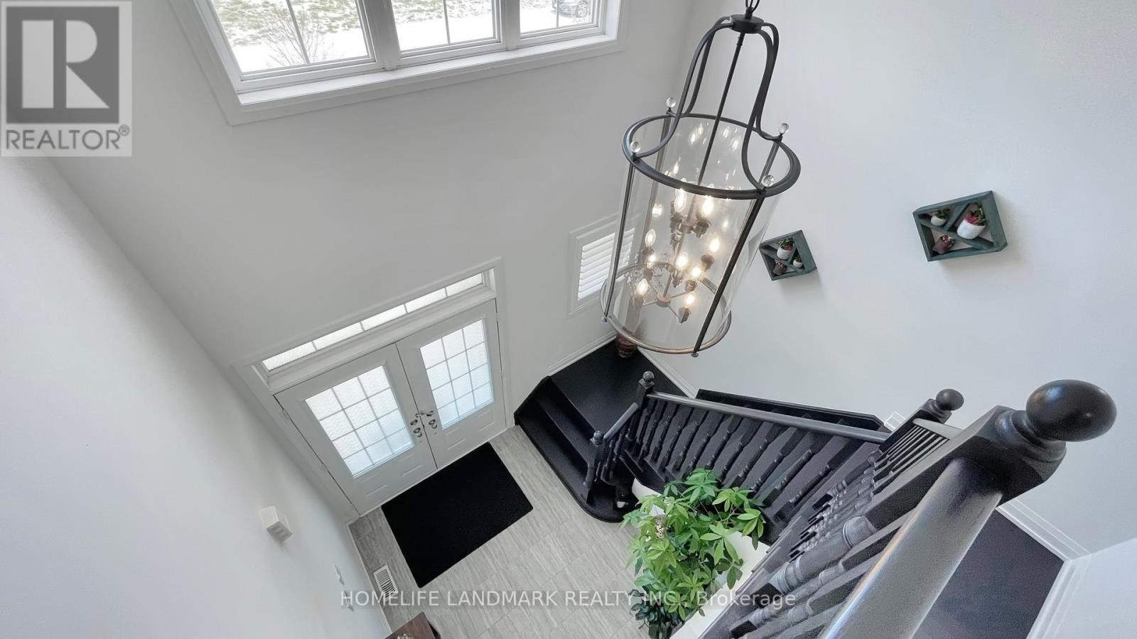 51 Crimson King Way, East Gwillimbury, Ontario  L9N 0V1 - Photo 24 - N12194833