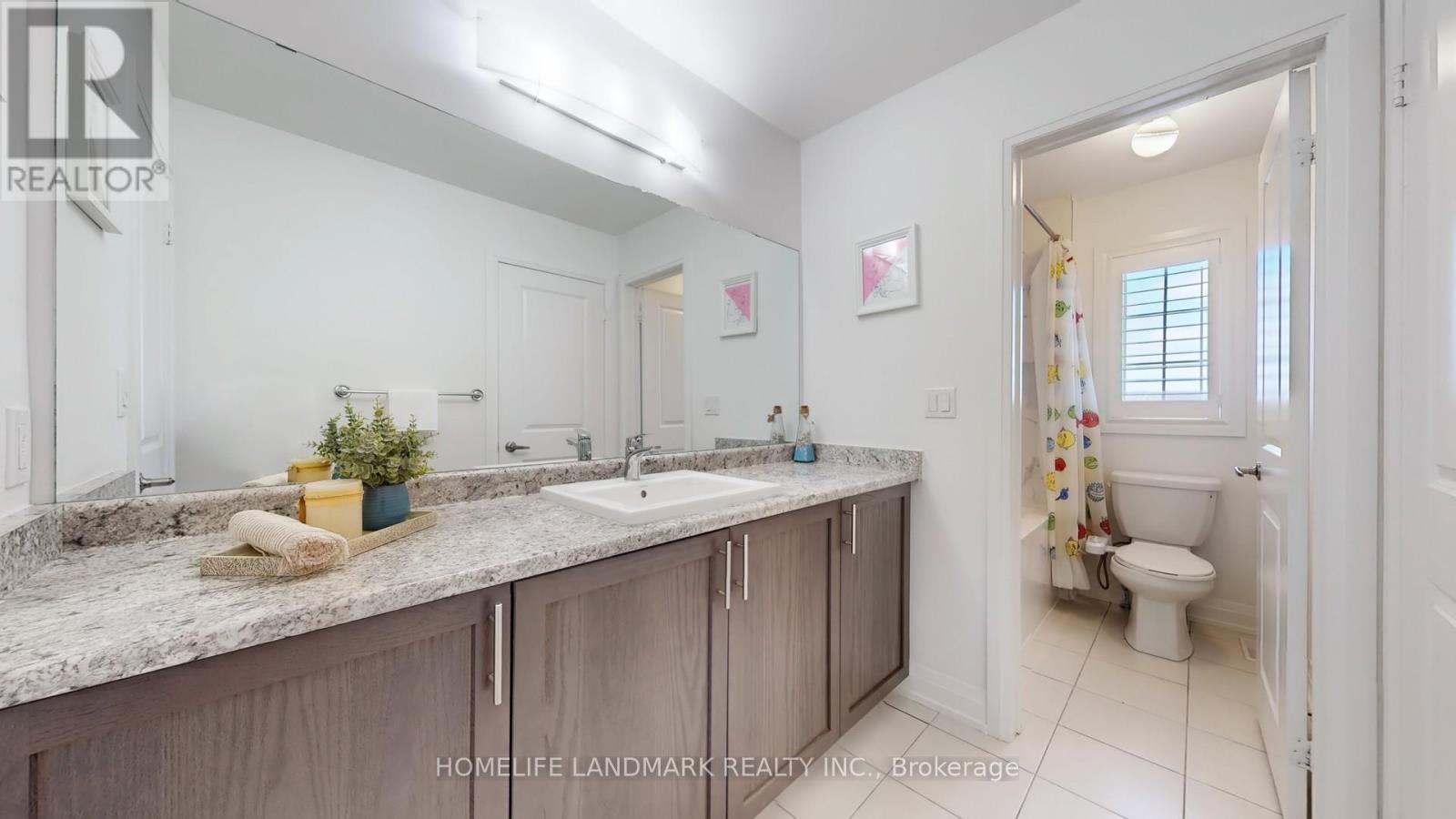 51 Crimson King Way, East Gwillimbury, Ontario  L9N 0V1 - Photo 37 - N12194833