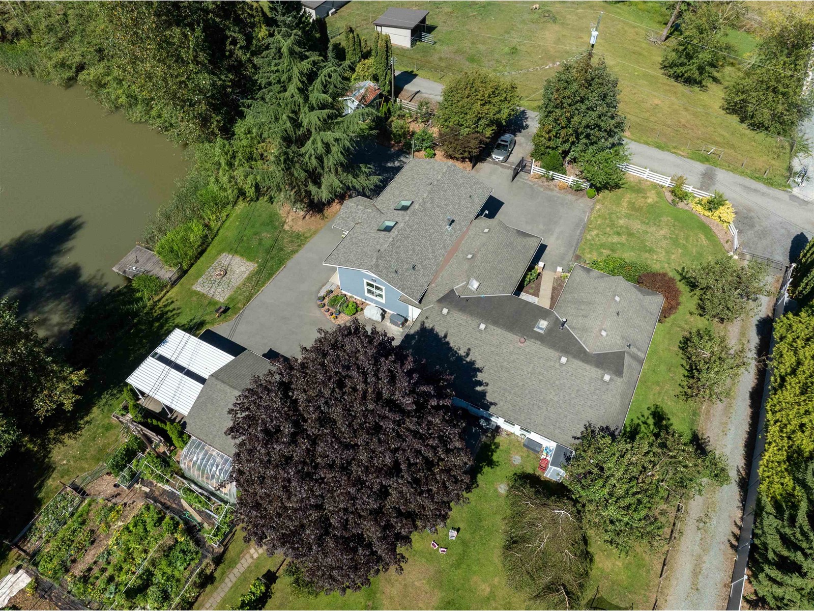 6063 256 Street, Langley, British Columbia  V4W 1K1 - Photo 37 - R3010234