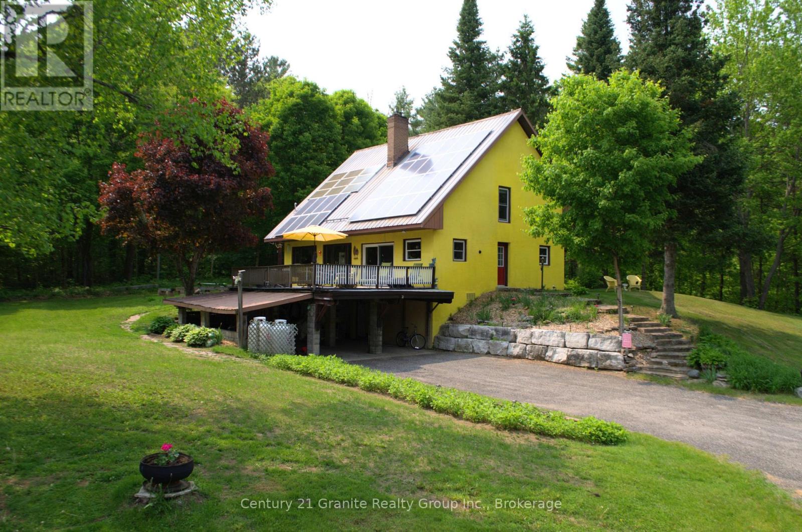 1093 Kushog Lake Road, Minden Hills, Ontario  K0M 2K0 - Photo 1 - X12105233