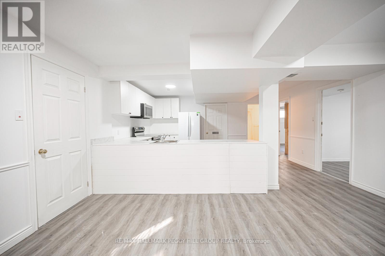 Lower - 30 Brouwer Crescent, Wasaga Beach, Ontario  L9Z 1L8 - Photo 3 - S12194859