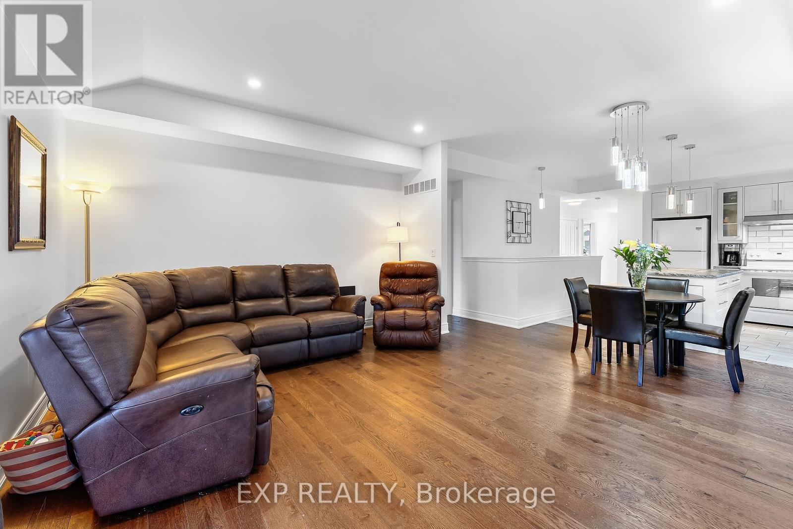 94 Willowbrook Drive, Welland (West Welland), Ontario  L3C 0G2 - Photo 18 - X12194958
