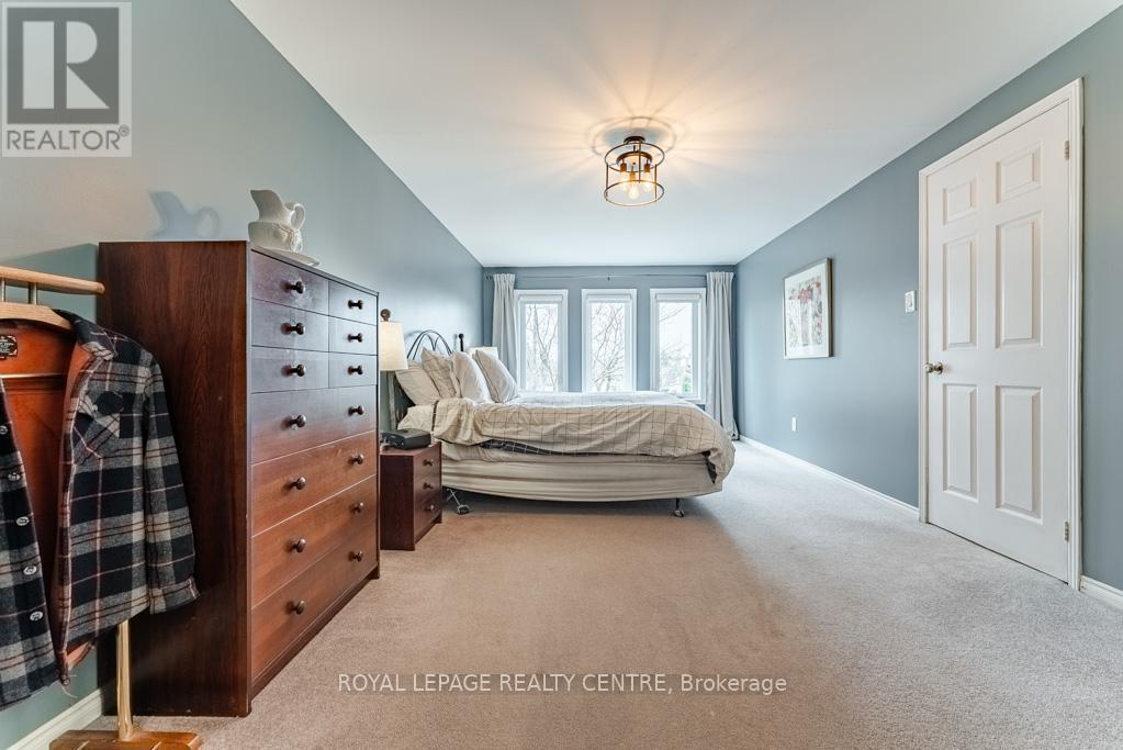 3677 Colonial Drive, Mississauga, Ontario  L5L 4P2 - Photo 27 - W12159590