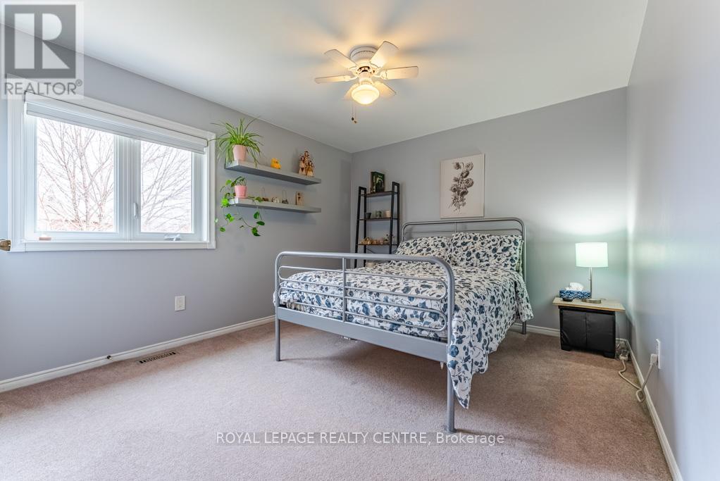 3677 Colonial Drive, Mississauga, Ontario  L5L 4P2 - Photo 30 - W12159590