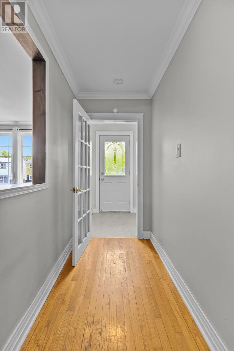 Property at 10 Pynn Place image 4