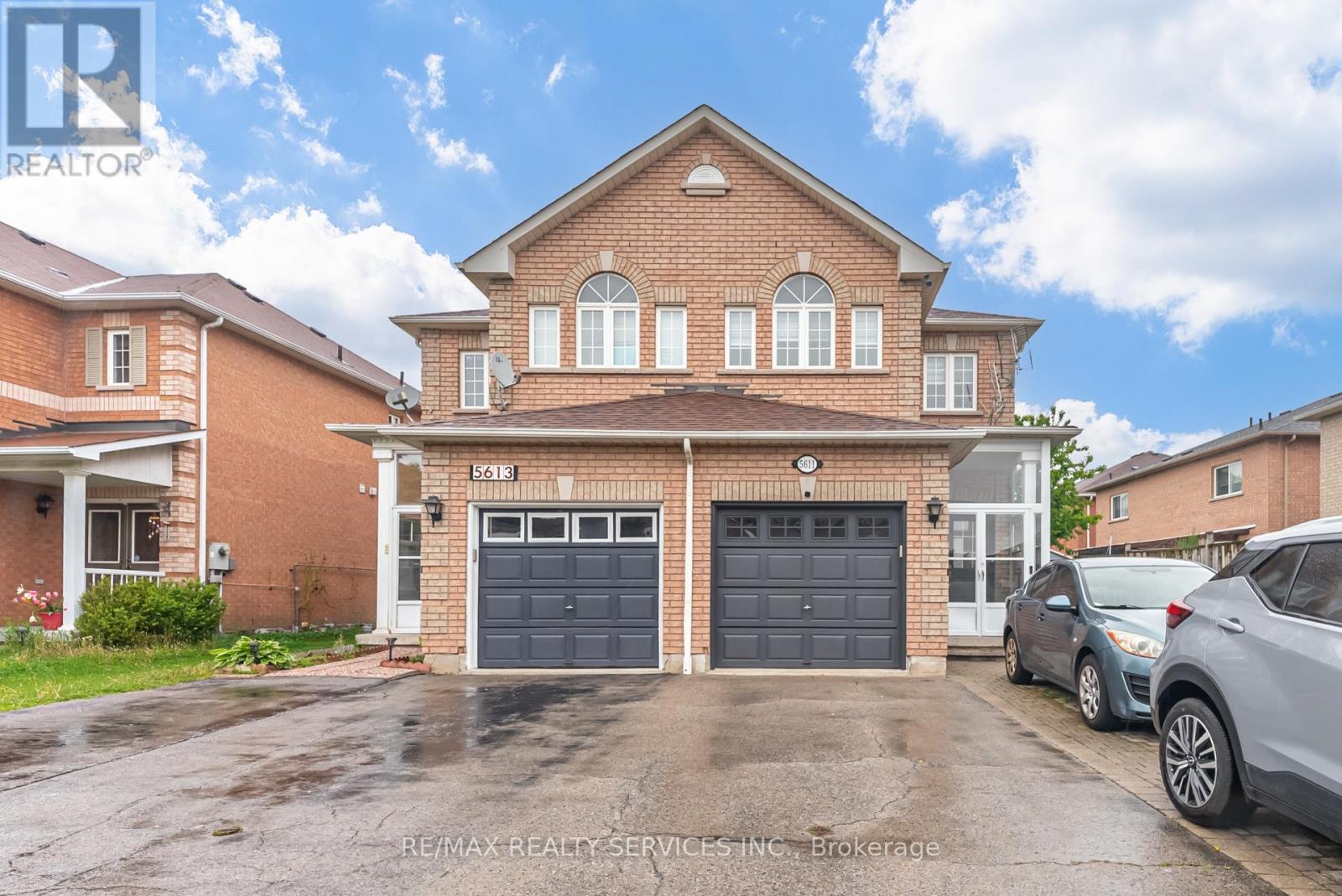 5611 Armando Avenue, Mississauga, Ontario  L5V 3A7 - Photo 4 - W12194836